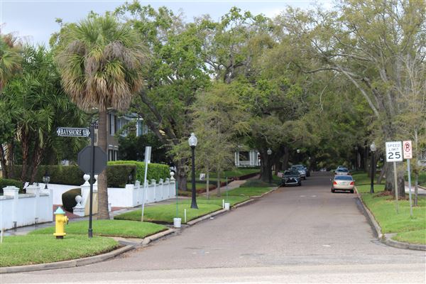 Bayshore Boulevard