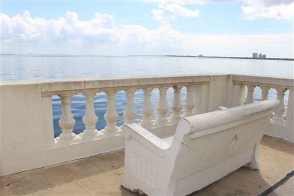Bayshore Boulevard